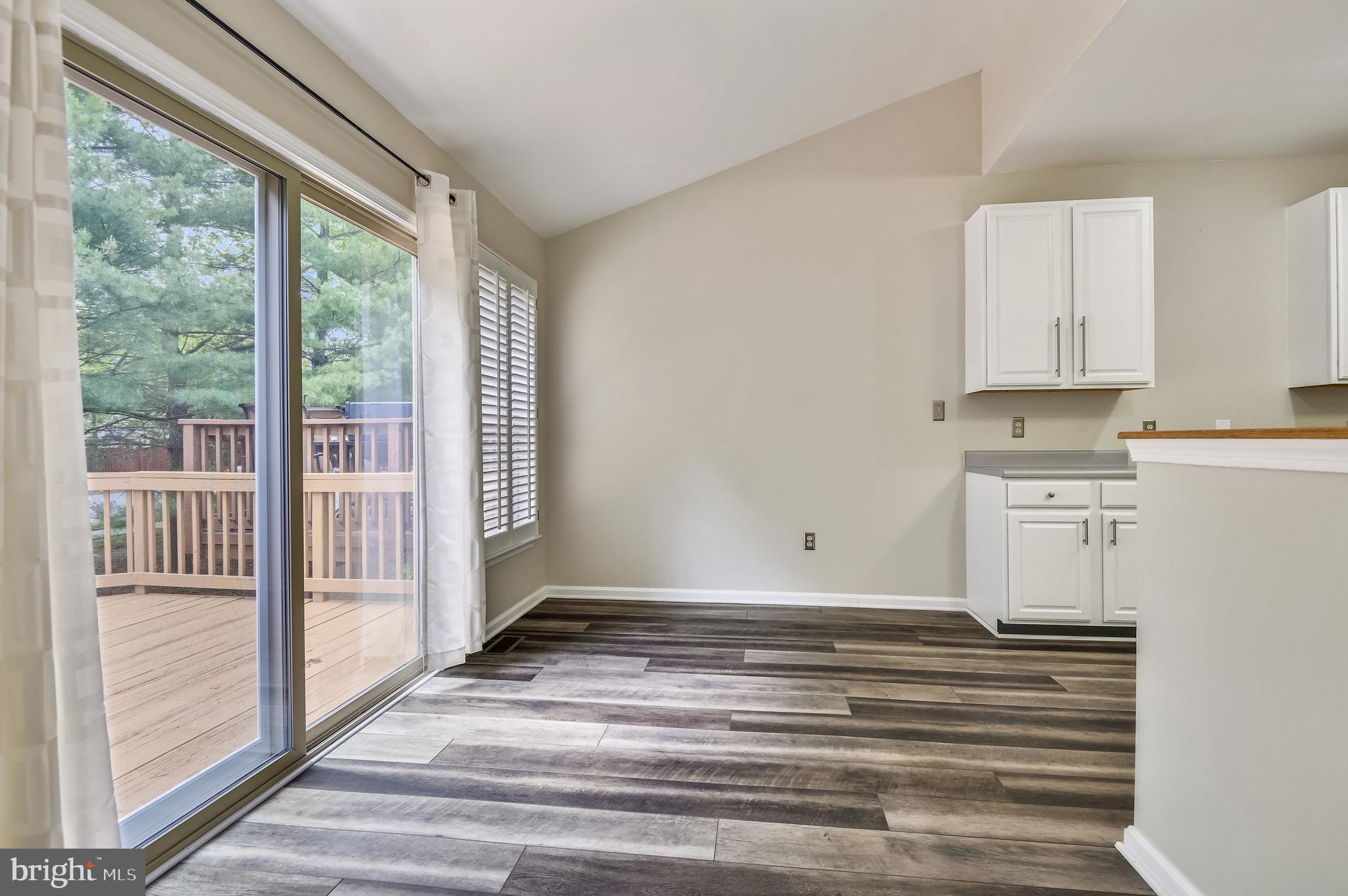 21 Bank Spring Court Owings Mills, MD 21117 - Photo 13 of 31 Kitchen Bump Out, Space For A Large Table