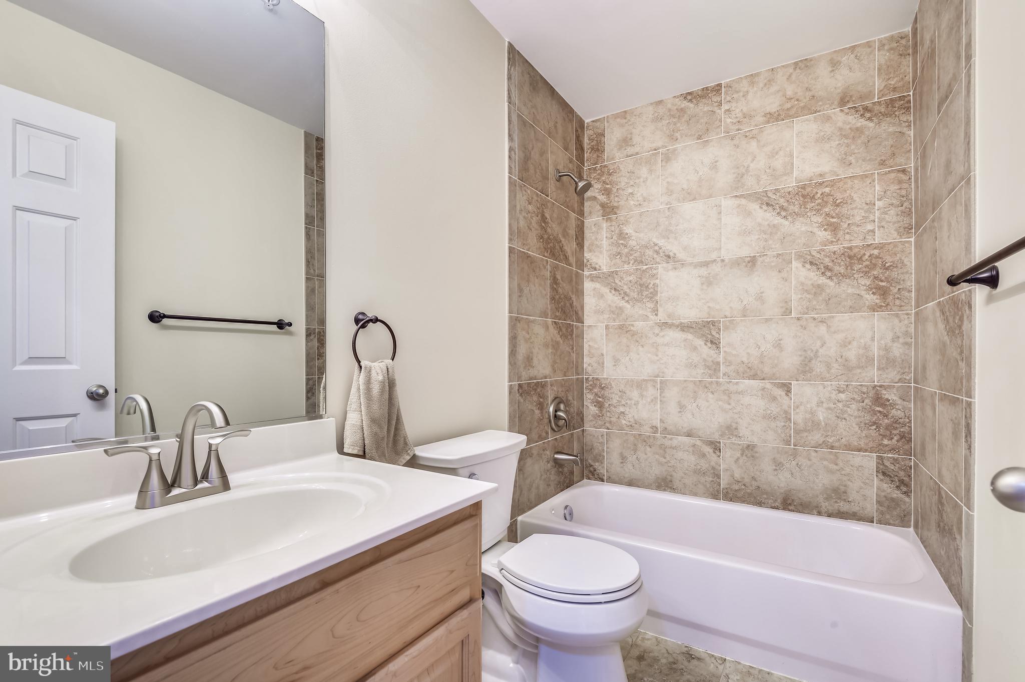 21 Bank Spring Court Owings Mills, MD 21117 - Photo 23 of 31 3rd Level Updated Full Bath