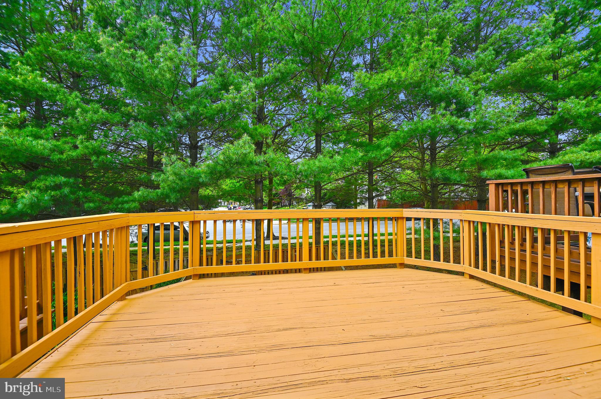 21 Bank Spring Court Owings Mills, MD 21117 - Photo 29 of 31 Great Entertaining/Grilling Space