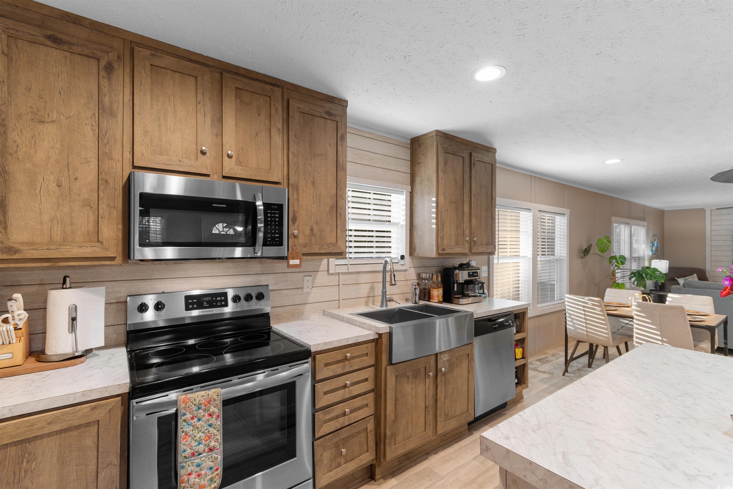 4635 Enoch Road Conway, SC 29526 - Photo 7 of 40