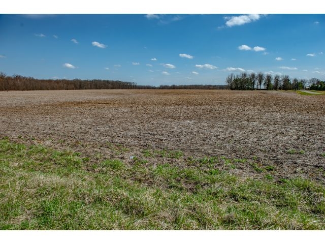 17410 A Madden Road Churubusco, IN 46723 - Photo 12 of 36 Gallery Image 12