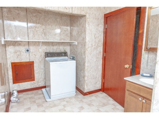 17410 A Madden Road Churubusco, IN 46723 - Photo 22 of 36 Gallery Image 22