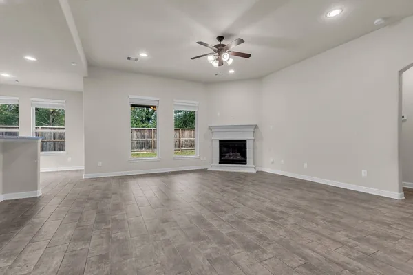 $389,900 | 2739 Barrington Branch Drive, Spring, TX 77373