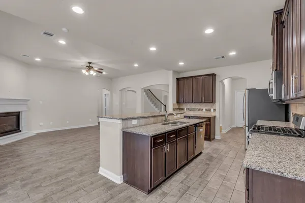 $389,900 | 2739 Barrington Branch Drive, Spring, TX 77373