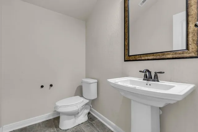 $399,900 | 2739 Barrington Branch Drive, Spring, TX 77373