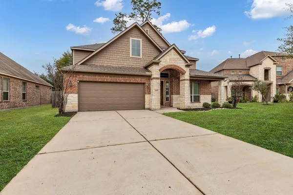 $389,900 | 2739 Barrington Branch Drive, Spring, TX 77373