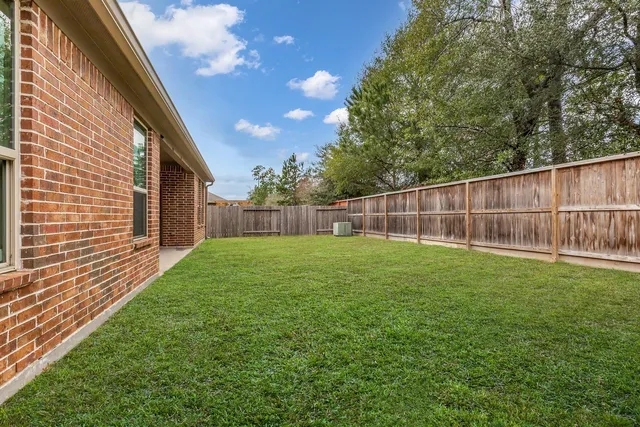 $399,900 | 2739 Barrington Branch Drive, Spring, TX 77373