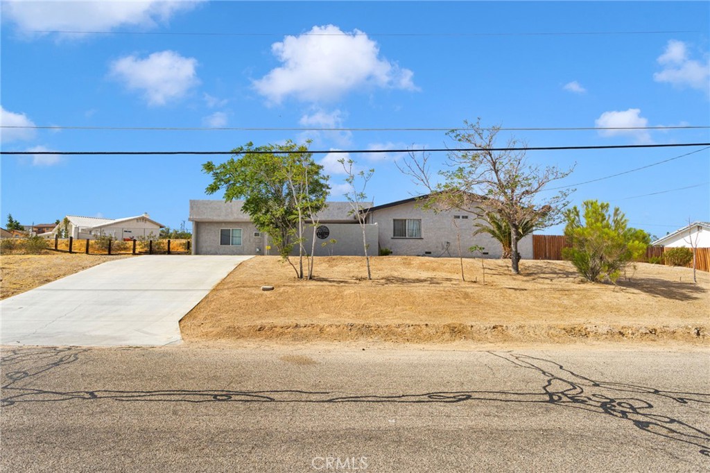 27763 Crestview Road Barstow, CA 92311 - Photo 2 of 48