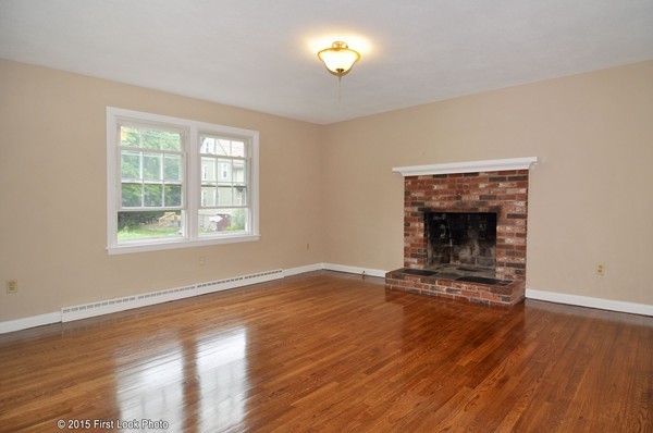 8 Rounds Place Attleboro, MA 02703 - Photo 10 of 26 Gallery Image 10