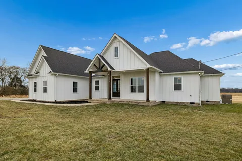 $799,900 | 213 Jack Pickle Lane, Lewisburg, TN 37091