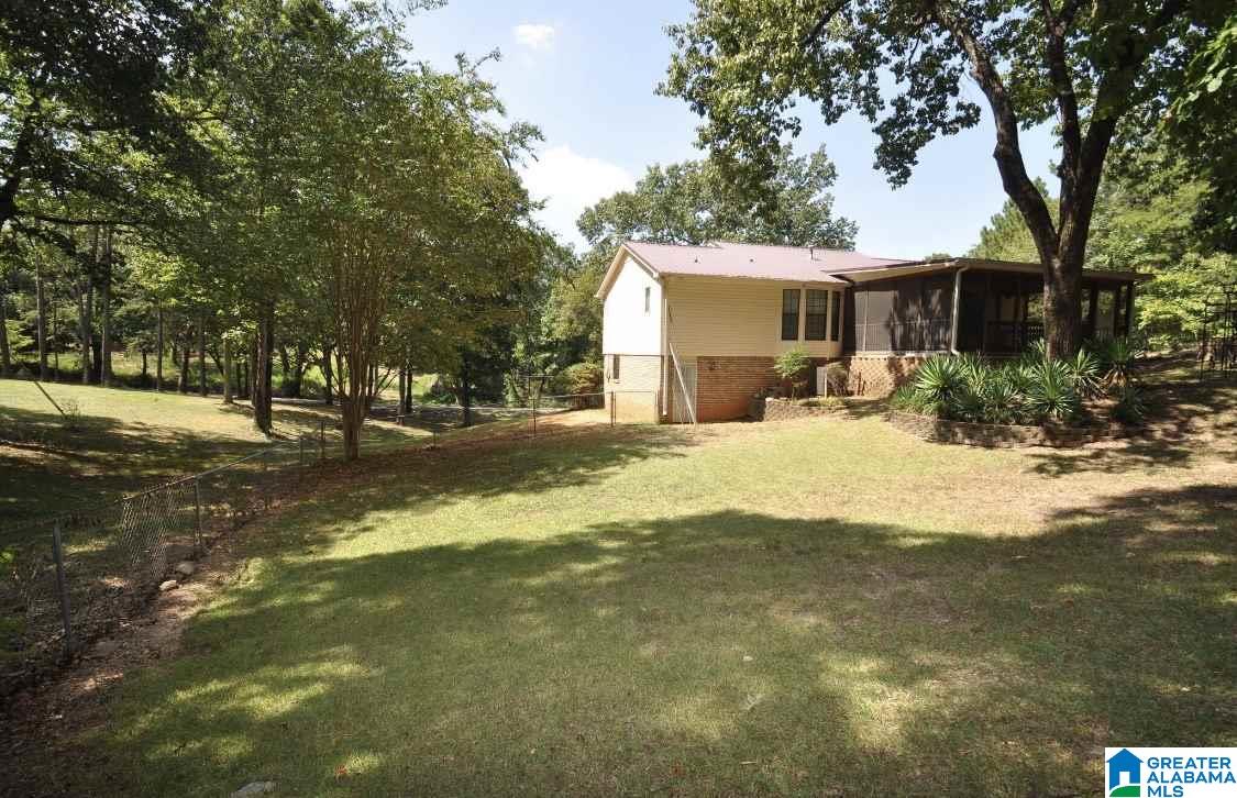 5698 Dewey Heights Road Pinson, AL 35126 - Photo 5 of 22