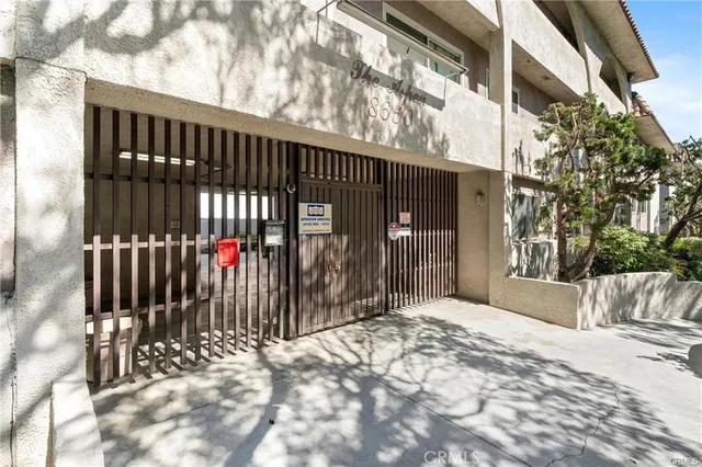 $2,900 | 8650 Belford Avenue, Unit 116A, Los Angeles, CA 90045