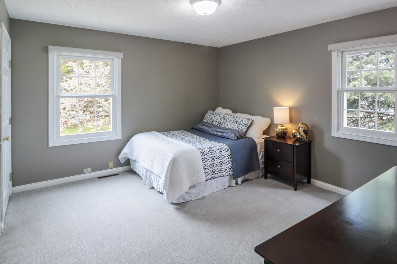 4905 Ridge Crest Road Williamsburg, MI 49690 - Photo 18 of 25 1874595-17.JPG