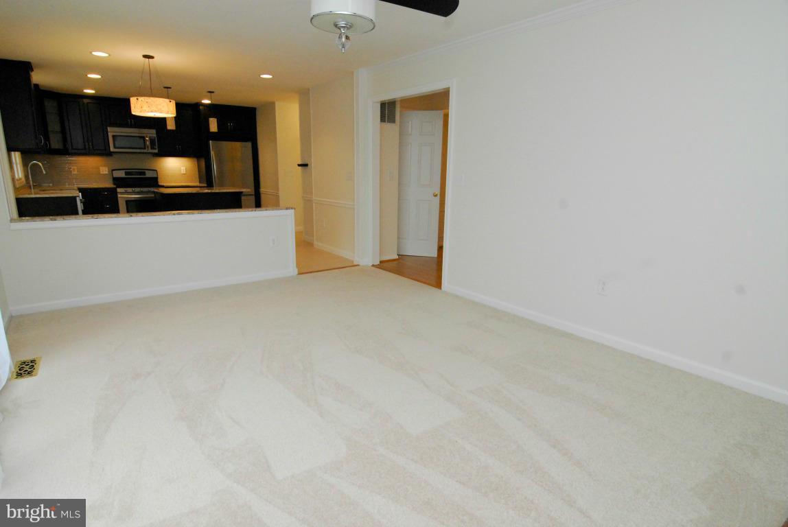 11602 Lighthouse Drive Laurel, MD 20708 - Photo 12 of 30 Family Room