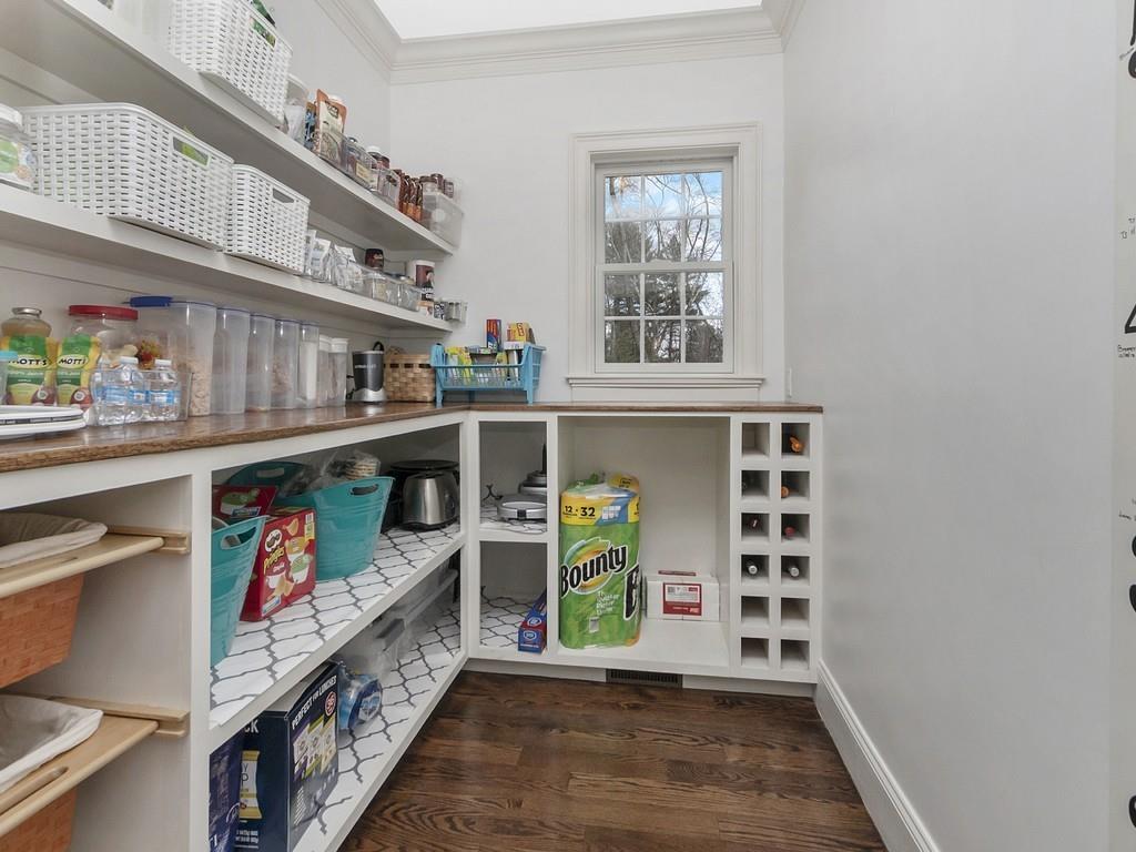 7 Butler Drive Middleton, MA 01949 - Photo 10 of 42 Gallery Image 10
