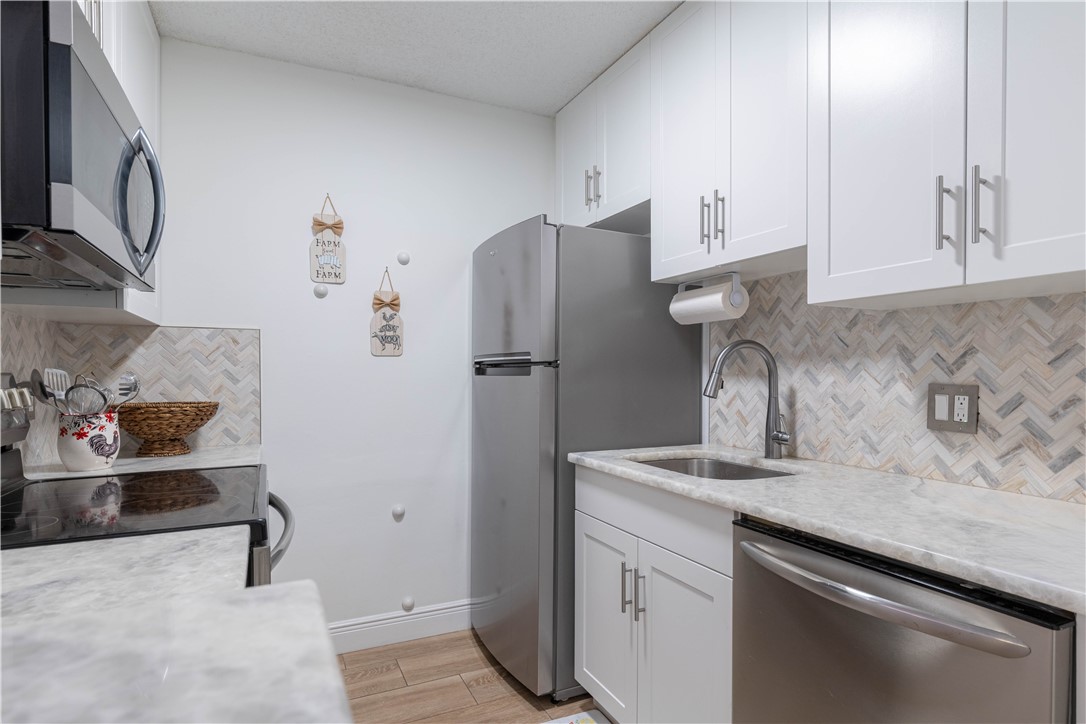1172 Breezy Way, Unit 5D Sebastian, FL 32958 - Photo 10 of 30
