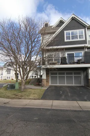 $289,900 | 15561 Dunraven Drive, Apple Valley, MN 55124