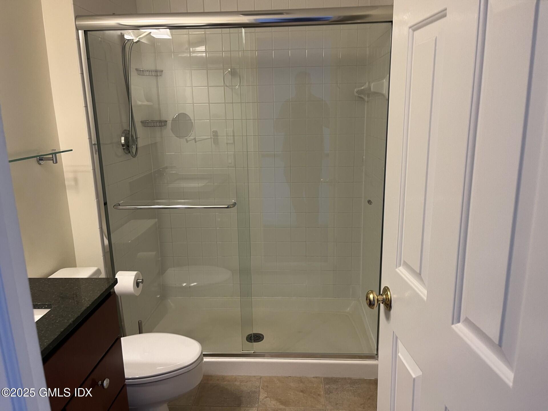 9 River Road, Unit 411 Cos Cob, CT 06807 - Photo 12 of 19 Bath