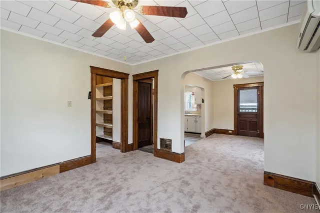 $1,400 | 115 West 1st Street South, Unit 2, Fulton, NY 13069