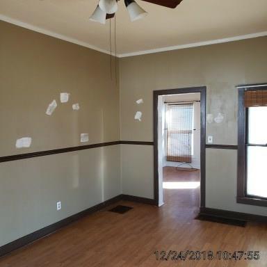 737 Elm Street Clinton, IN 47842 - Photo 3 of 16 Gallery Image 3