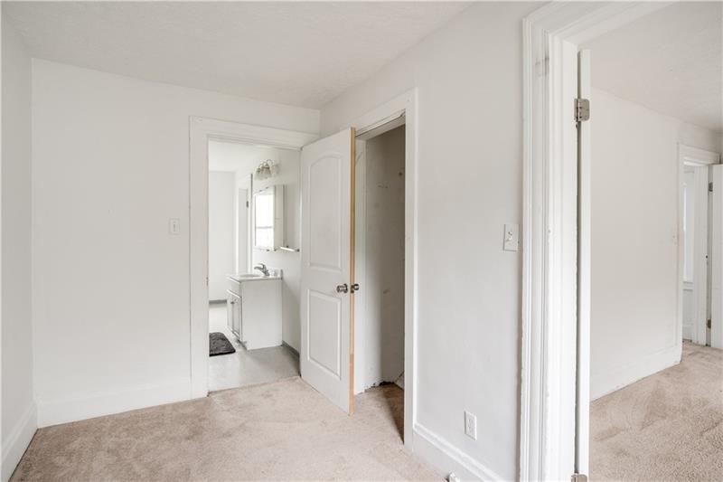 507 Noblestown Road Carnegie, PA 15106 - Photo 12 of 16 Gallery Image 12