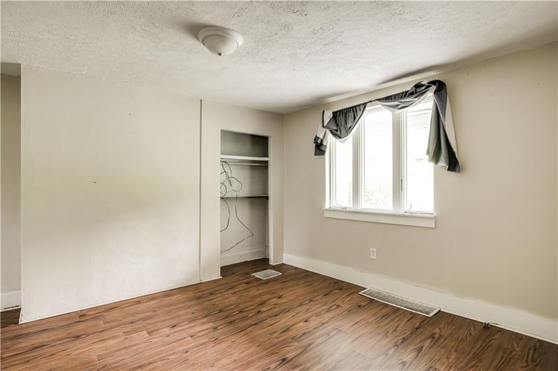 507 Noblestown Road Carnegie, PA 15106 - Photo 9 of 16 Gallery Image 9