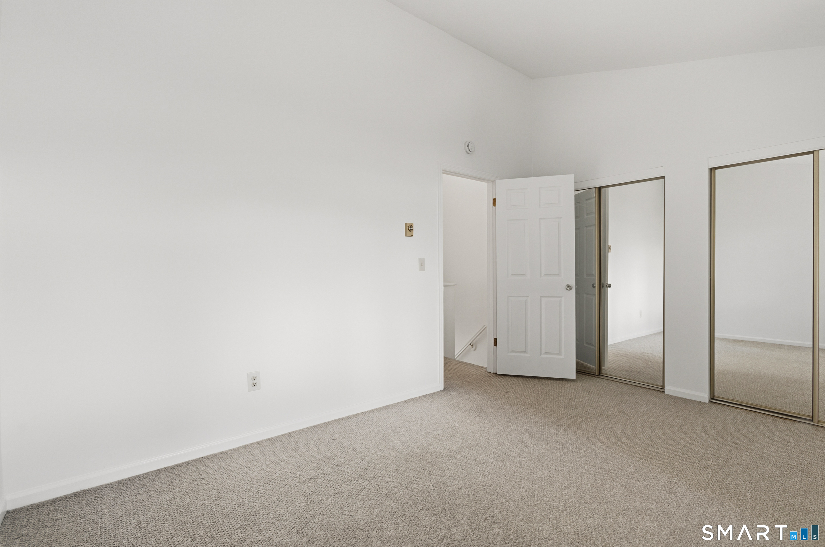 1 Beaver Brook Road, Unit 8 Danbury, CT 06810 - Photo 16 of 40