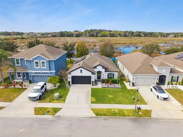 $560,000 | 1127 Whitewater Bay Drive, Groveland, FL 34736