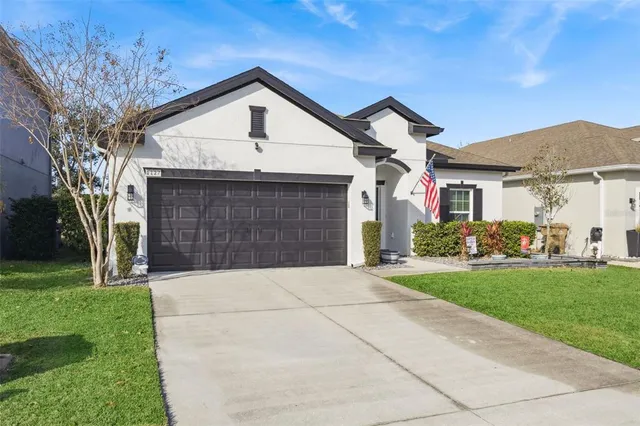 $560,000 | 1127 Whitewater Bay Drive, Groveland, FL 34736
