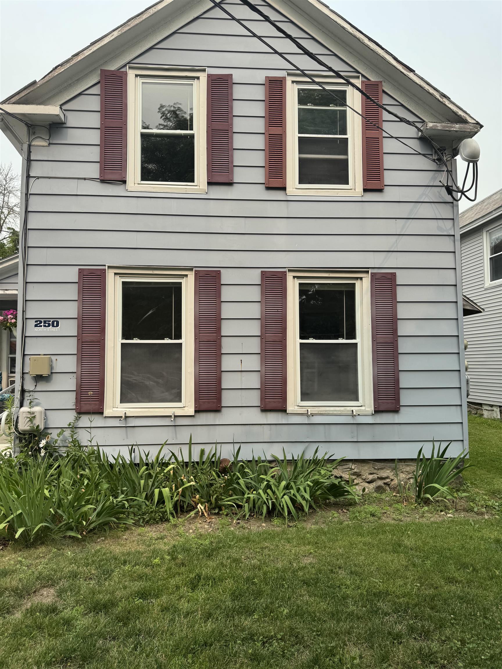 250 North Street Bennington, VT 05201 - Photo 1 of 16