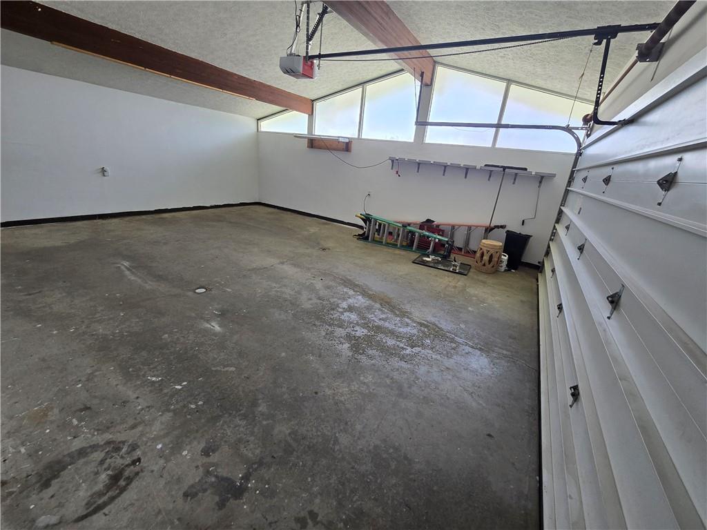 740 South Keel Ridge Road Hermitage, PA 16148 - Photo 22 of 33 a view of a garage