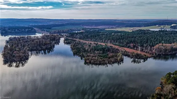$3,799,750 | 1 State Highway 49, Denton, NC 27239