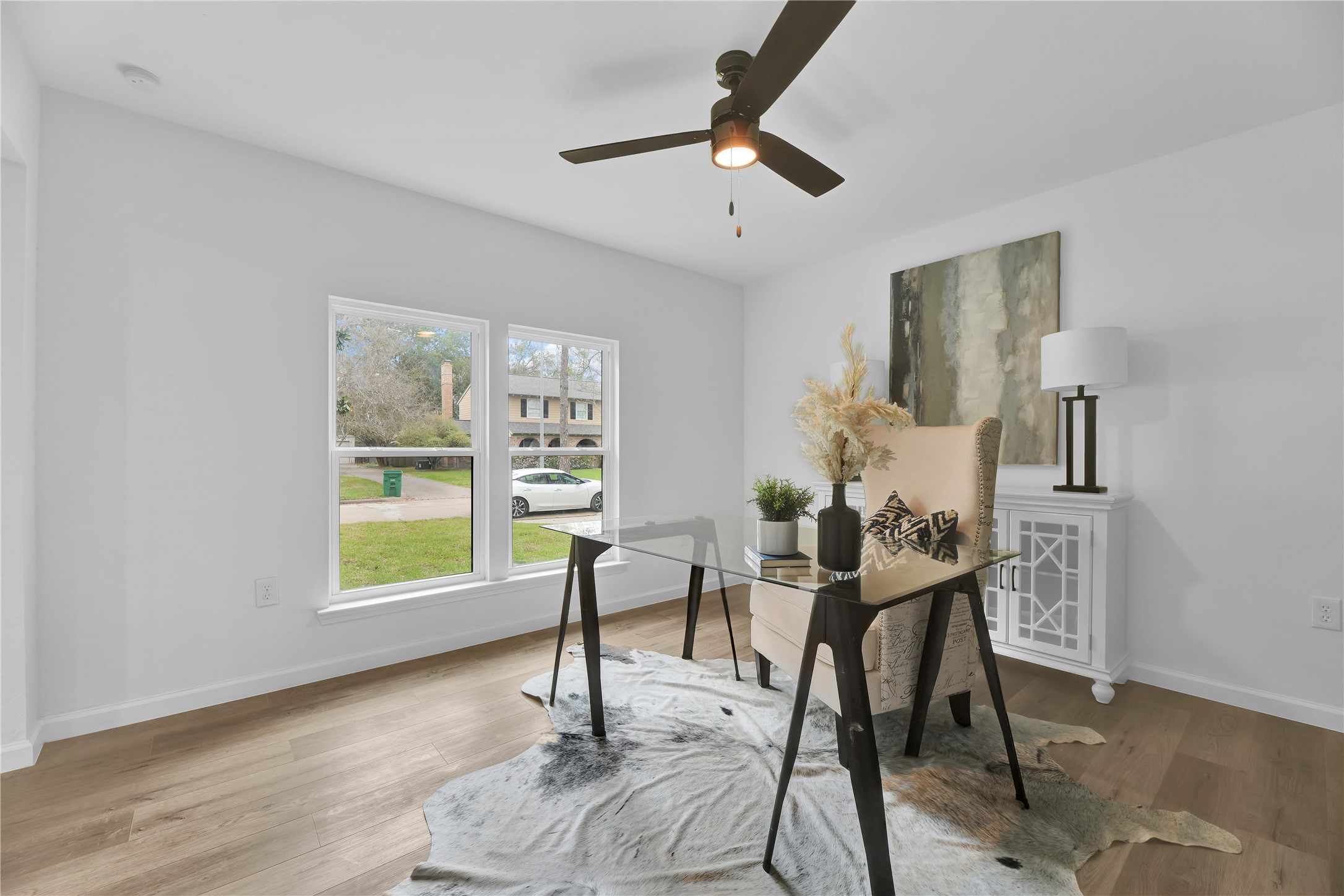 2726 Stetson Lane Houston, TX 77043 - Photo 22 of 36