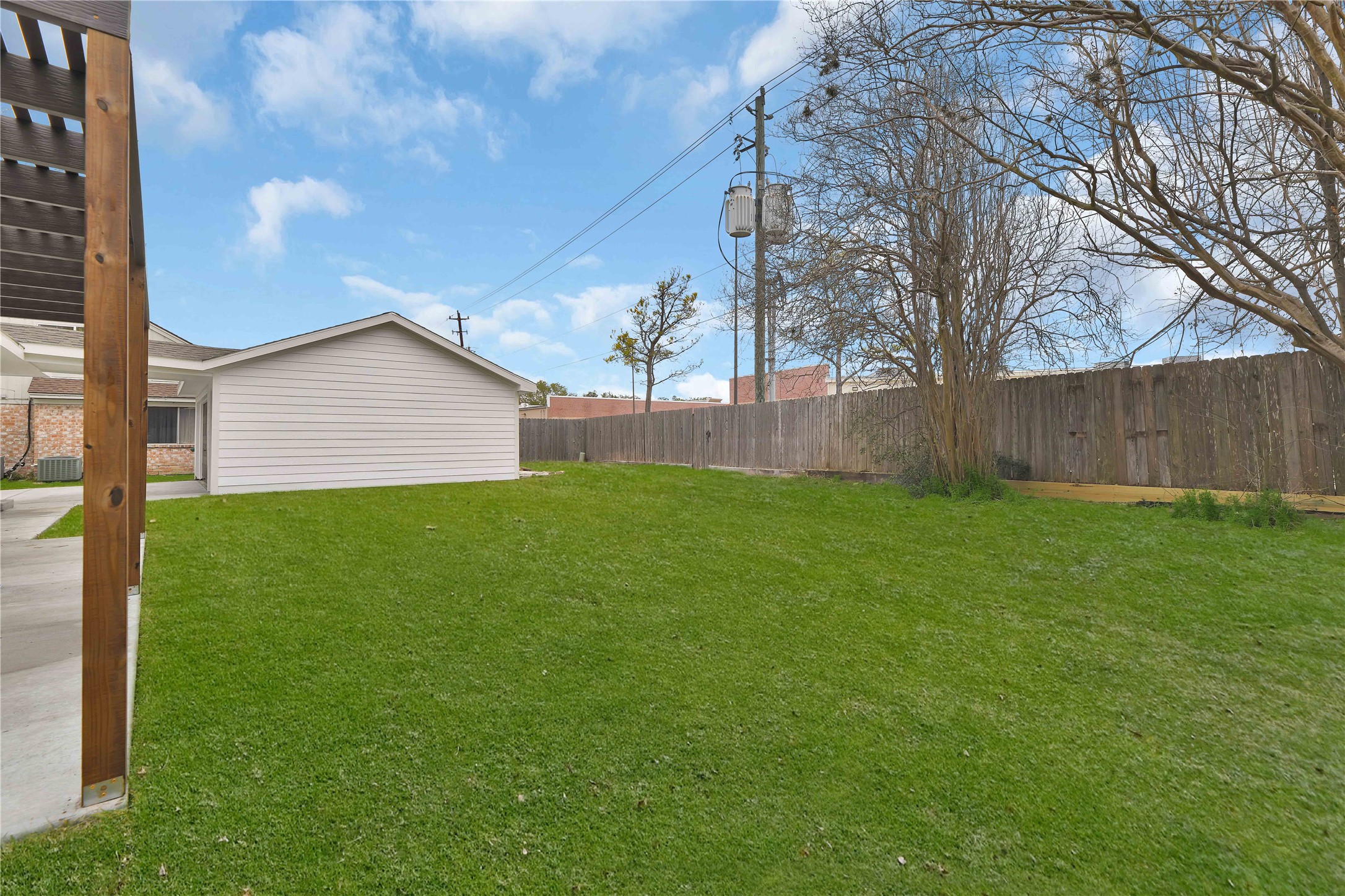 2726 Stetson Lane Houston, TX 77043 - Photo 35 of 36 Large backyard on a larger-than-average lot, perfect for enjoying the outdoors.