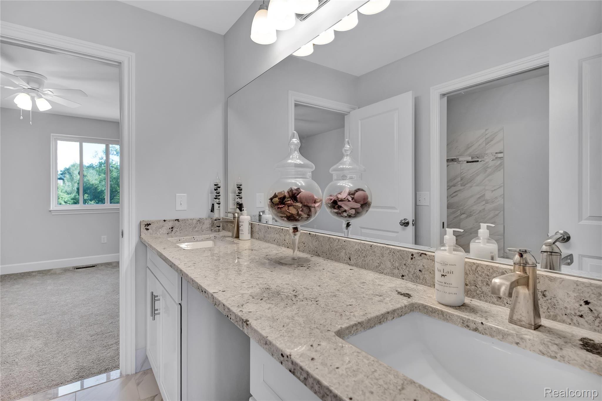 795 East Long Lake Road Troy, MI 48085 - Photo 29 of 32 26 J&J Real Bath.jpg