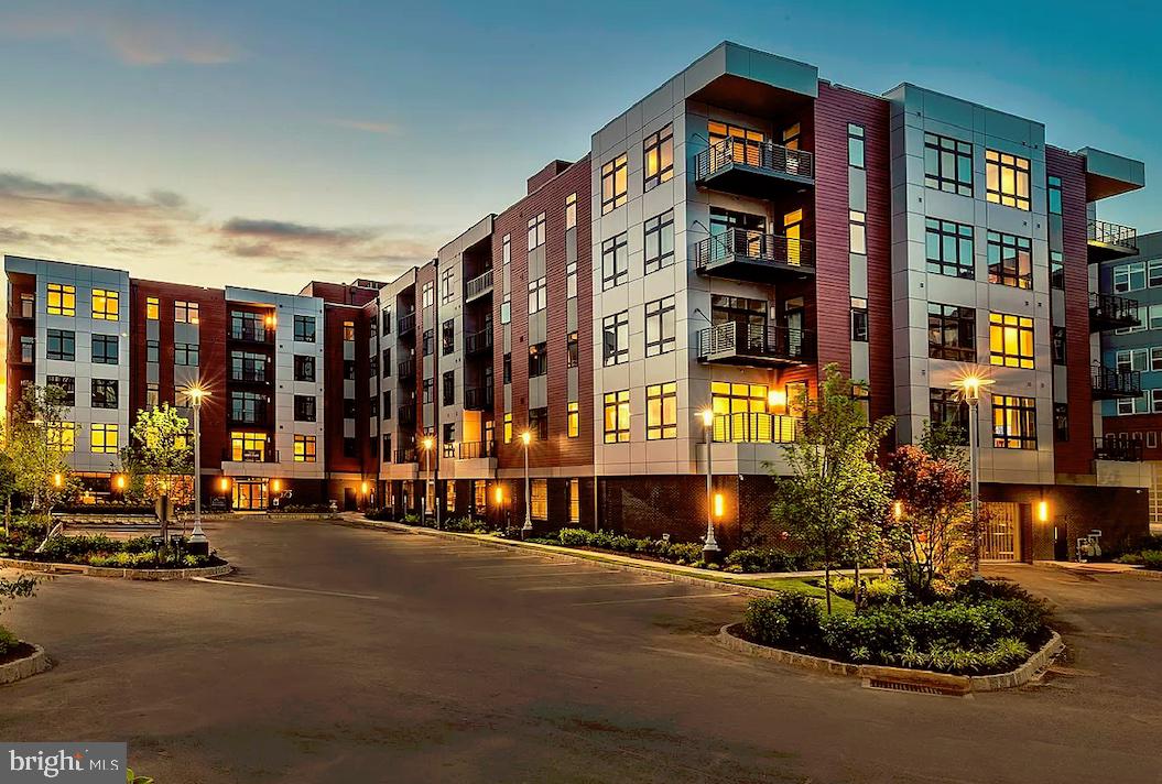 575 South Goddard Blvd Unit 514  