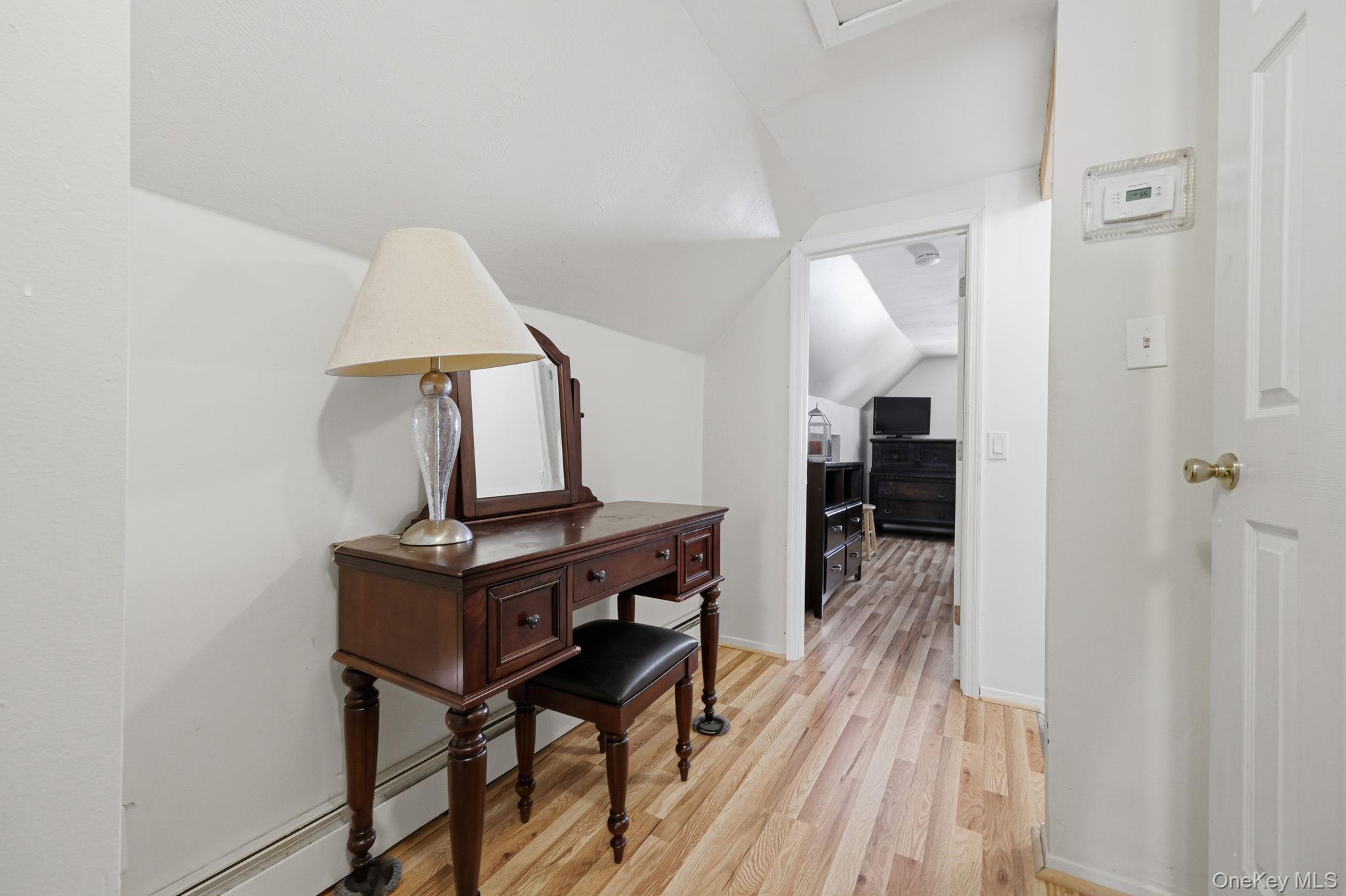 454 Hawkins Road Selden, NY 11784 - Photo 25 of 37