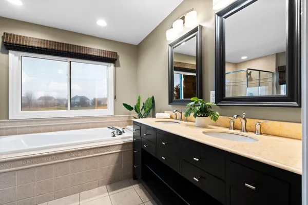 $839,000 | 873 Fairway Park Drive, Ann Arbor, MI 48103