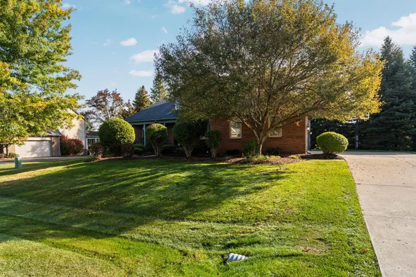 $839,000 | 873 Fairway Park Drive, Ann Arbor, MI 48103