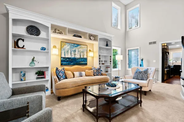 $839,000 | 873 Fairway Park Drive, Ann Arbor, MI 48103