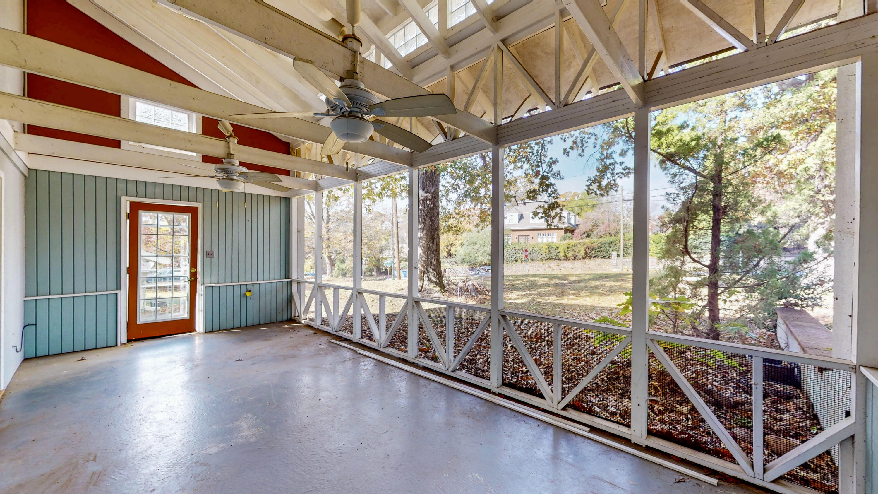 500 Barton Avenue Chattanooga, TN 37405 - Photo 13 of 41 13-500-Barton-Avenue-11142025_074037