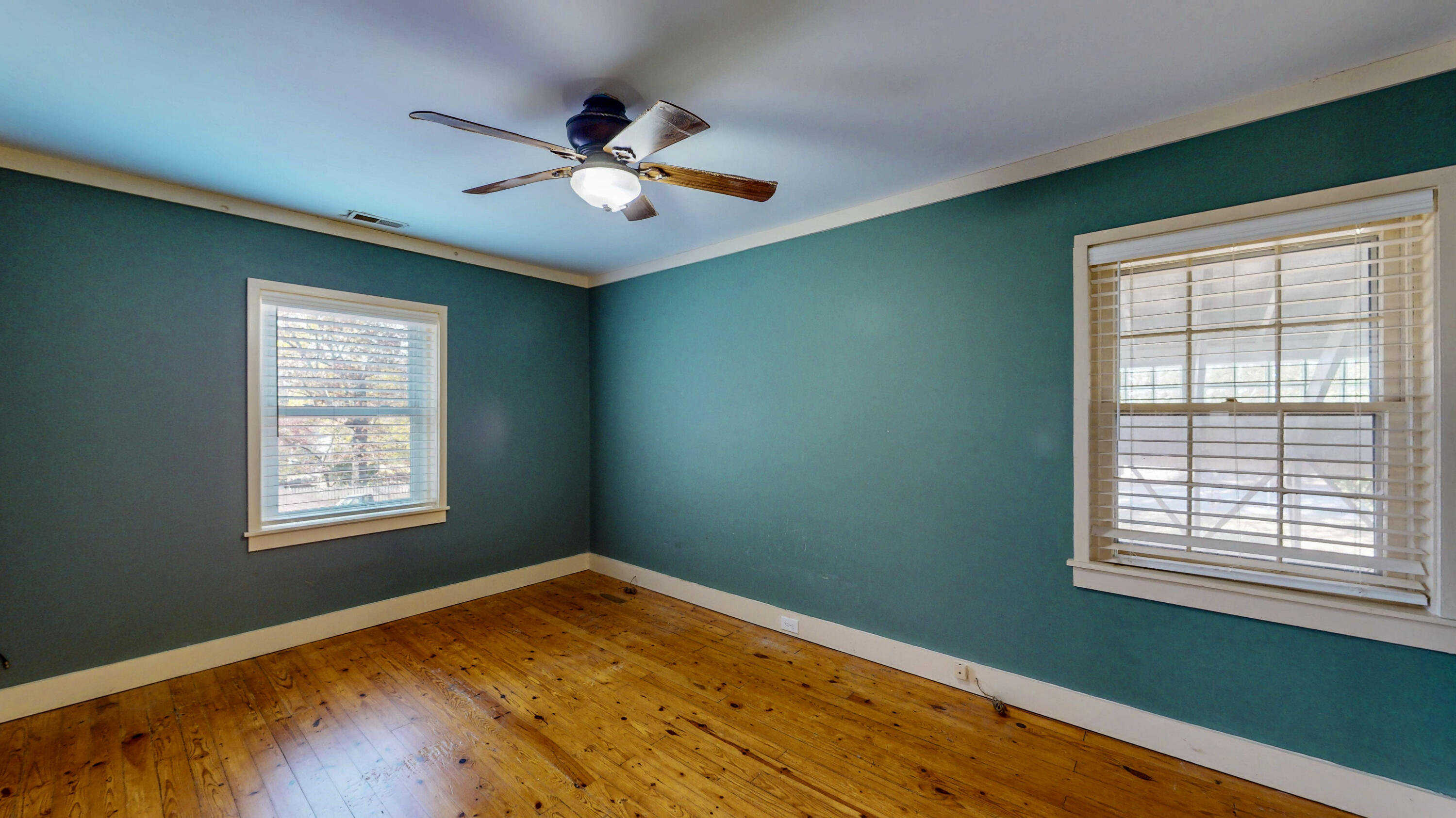 500 Barton Avenue Chattanooga, TN 37405 - Photo 30 of 41 30-500-Barton-Avenue-11142025_073859