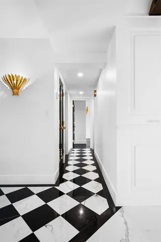 $1,195,000 | 100 South Interlachen Avenue, Unit 404, Winter Park, FL 32789