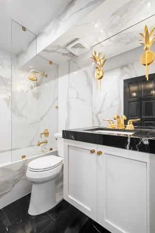 $1,195,000 | 100 South Interlachen Avenue, Unit 404, Winter Park, FL 32789