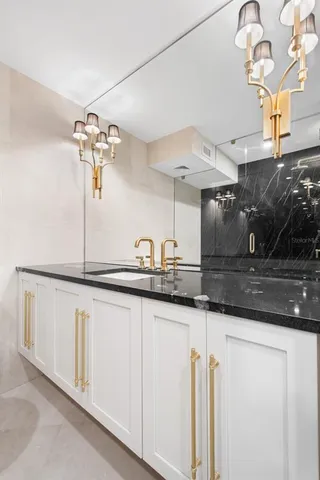 $1,195,000 | 100 South Interlachen Avenue, Unit 404, Winter Park, FL 32789