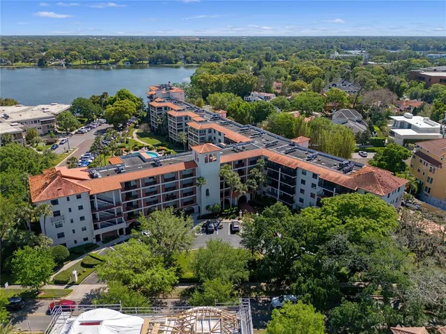 $1,195,000 | 100 South Interlachen Avenue, Unit 404, Winter Park, FL 32789