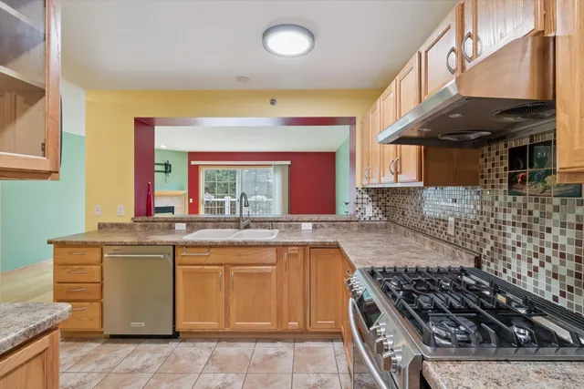 $349,999 | 5527 Caddis Bend, Fitchburg, WI 53711