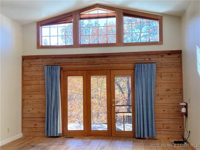 $625,000 | 209 Two N Two Lane, Camdenton, MO 65020