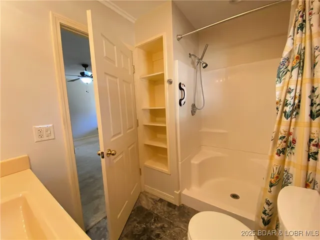 $625,000 | 209 Two N Two Lane, Camdenton, MO 65020