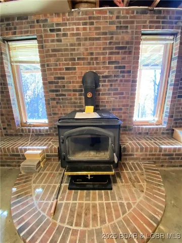 $625,000 | 209 Two N Two Lane, Camdenton, MO 65020